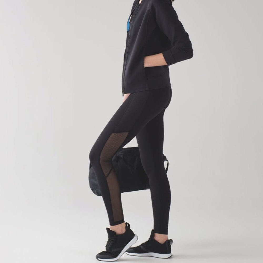 Lululemon Body Con Tight